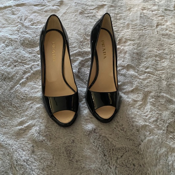 Prada pumps shoes - Picture 2 of 5